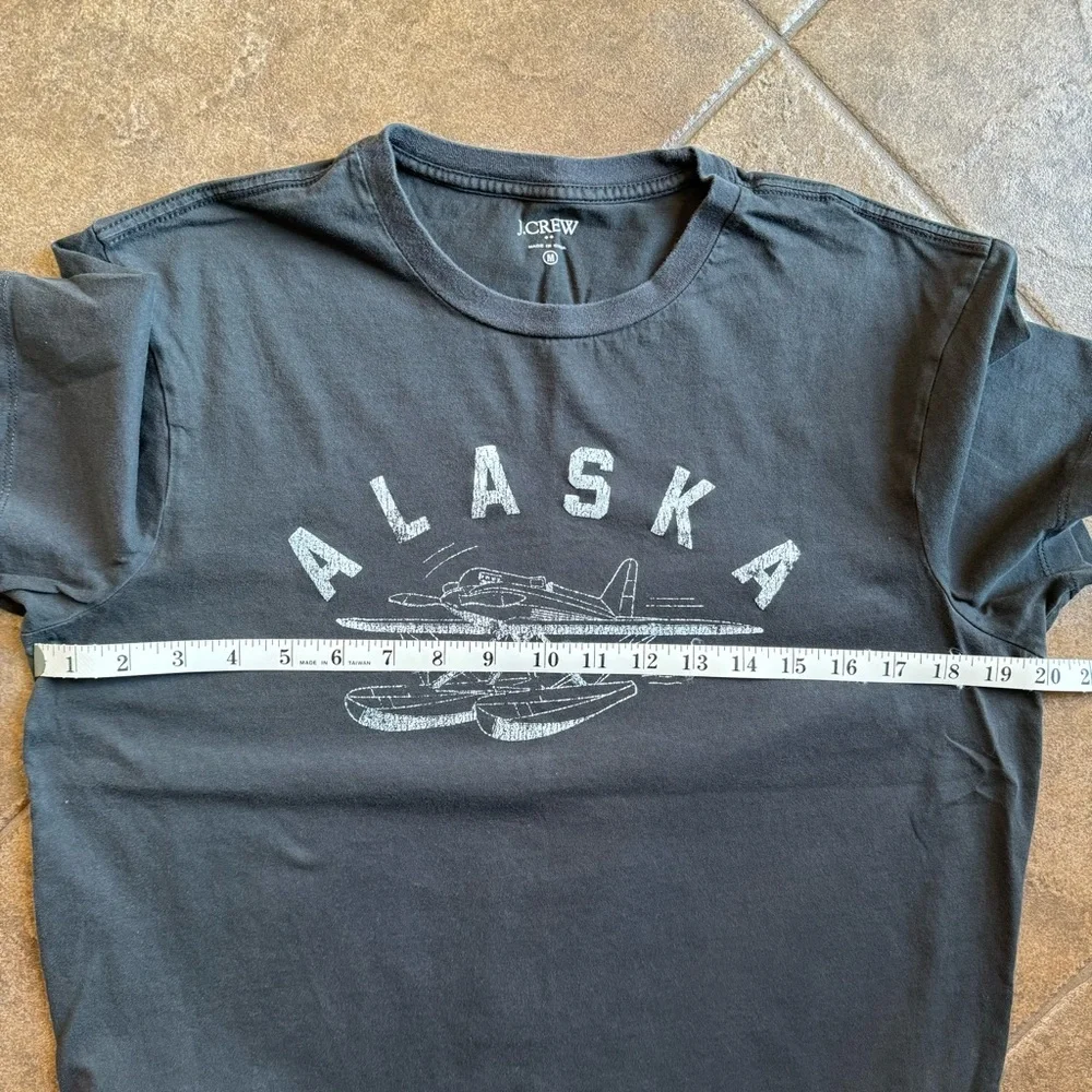 GUC - J.Crew Alaska Graphic Tee